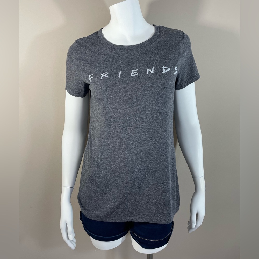 FRIENDS Graphic T-Shirt